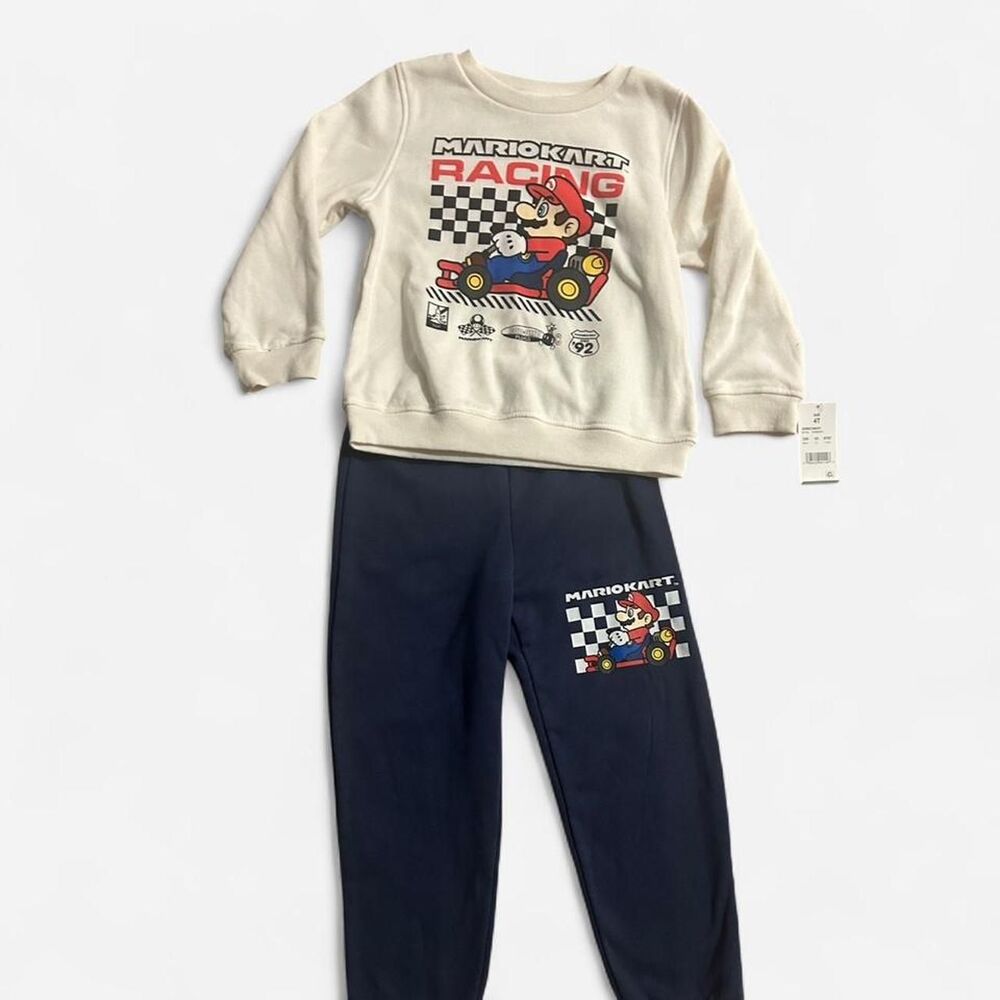 NWT Mario from Mario Kart 4t Sweatpants and Sweatshirt Set